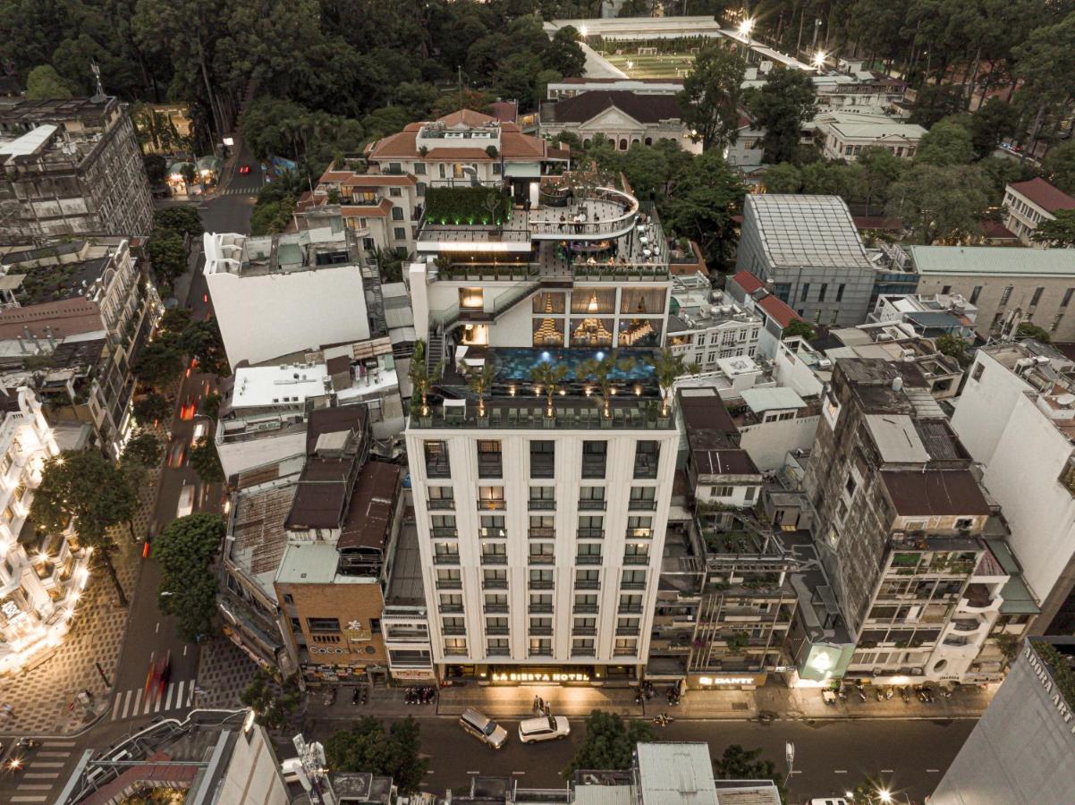 Hotel La Siesta Premium Saigon à Hô Chi Minh-Ville Extérieur photo Aerial view of the hotel